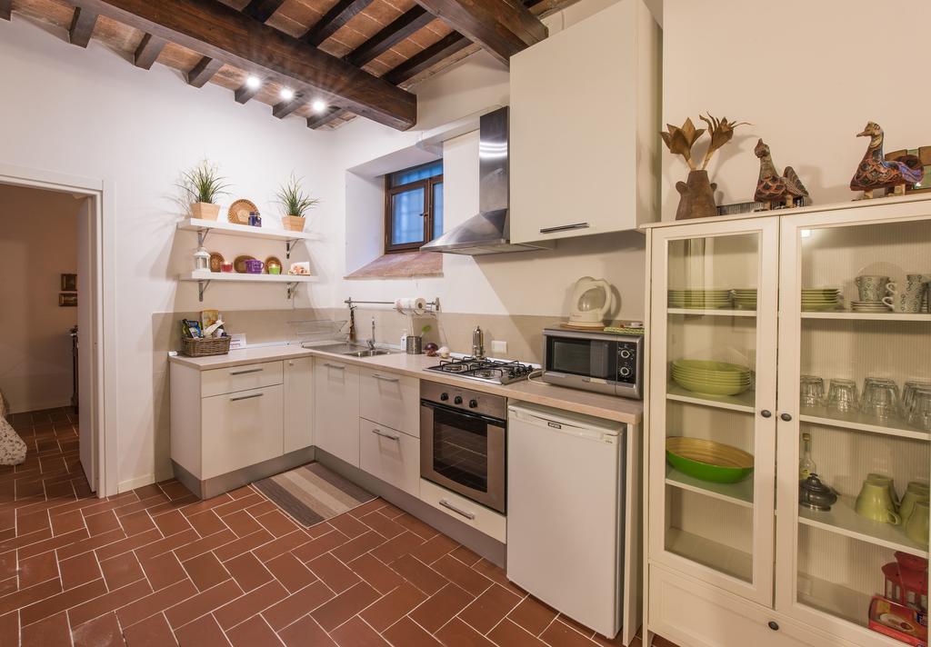 Vermaaten Boutique Suites Emerald Todi Esterno foto