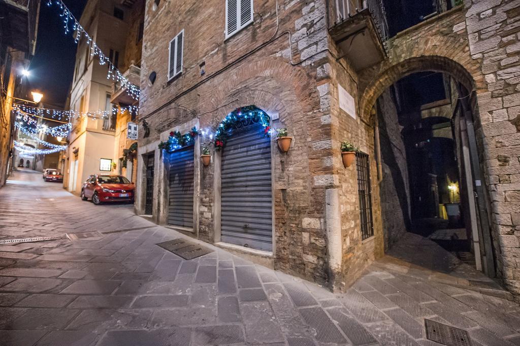 Vermaaten Boutique Suites Emerald Todi Esterno foto